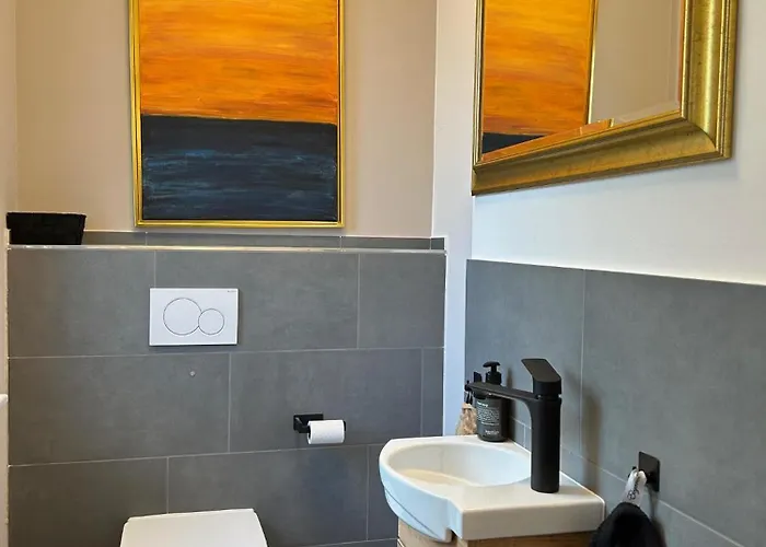 Baron Mit Eigener Sauna Feriehus